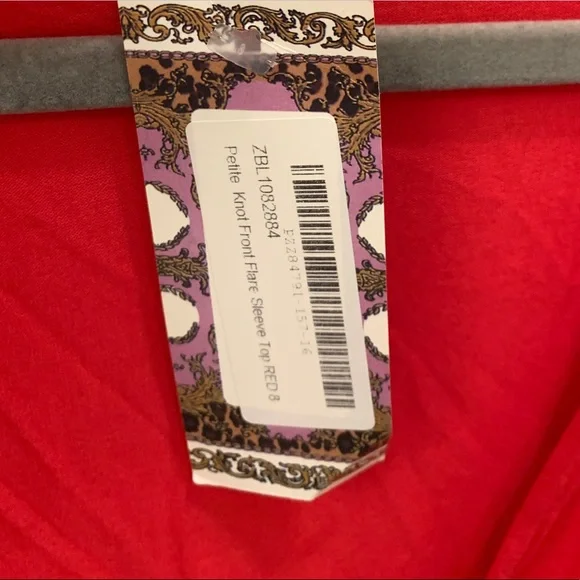 Cropped front-knot shirt - Picture 3 of 3